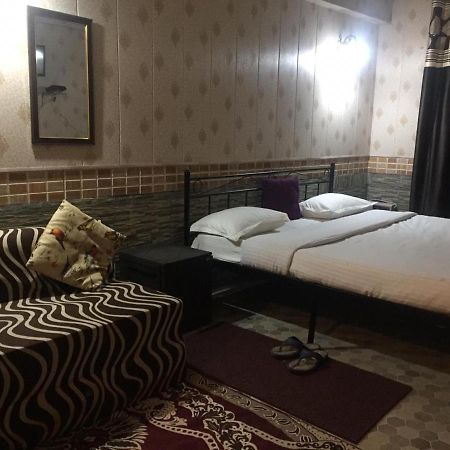 Hotel O Hya'S Homestay Dehradun Eksteriør billede
