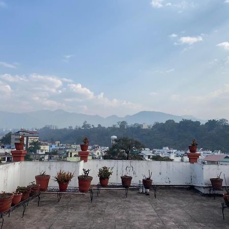 Hotel O Hya'S Homestay Dehradun Eksteriør billede