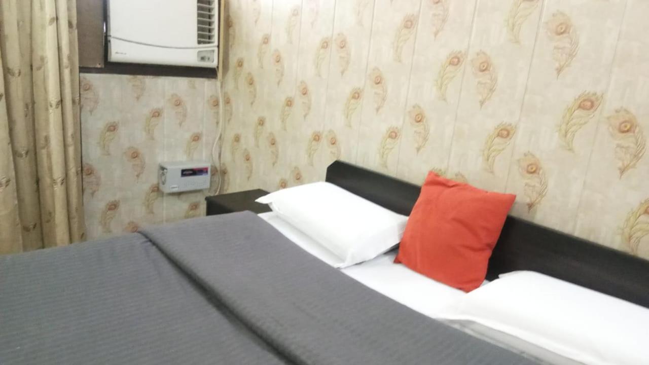 Hotel O Hya'S Homestay Dehradun Eksteriør billede