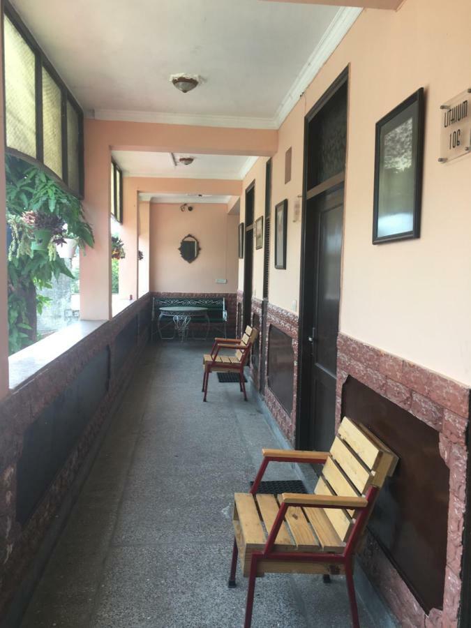 Hotel O Hya'S Homestay Dehradun Eksteriør billede